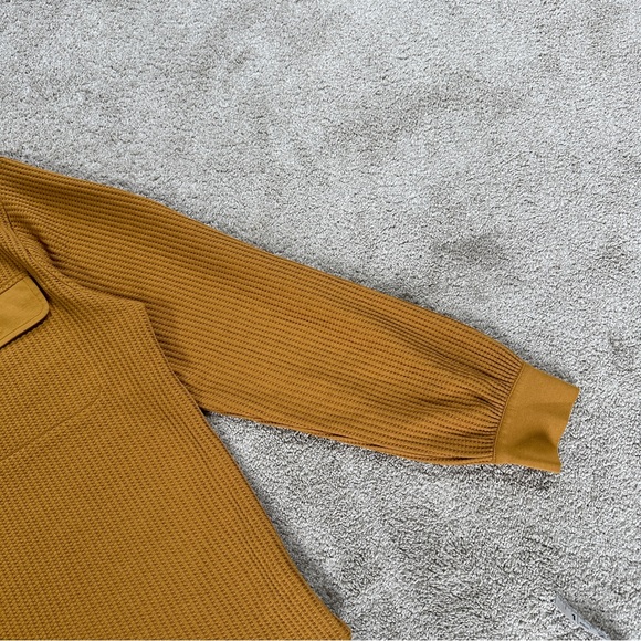 The Normal Brand Women’s Honeycomb Waffle Overshirt Button Down in Palomino L - Picture 6 of 13